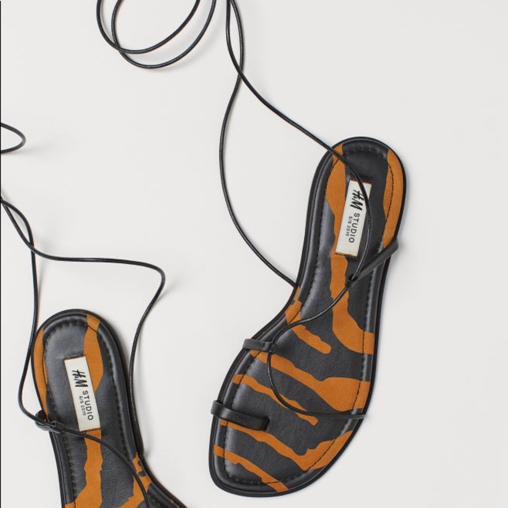 🐆 Lace Up Sandals 🐆